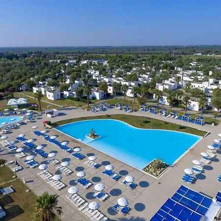 Aparthotel Salento Villaggio Turistico Residenza Torre Rinalda 4*
