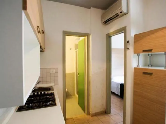 Salento Villaggio Turistico Residenza Torre Rinalda לצ'ה