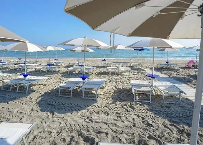 Salento Villaggio Turistico Residenza Torre Rinalda מלון דירות